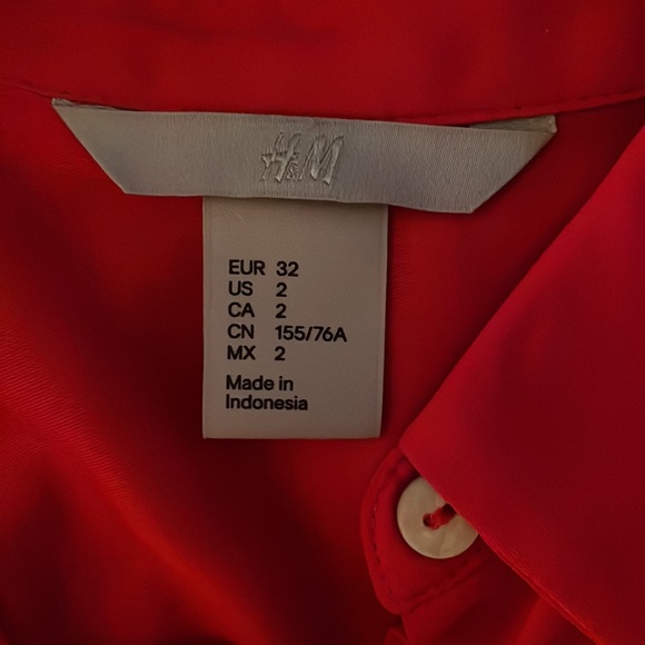 H&M 2 for 1 Button down shirts - Picture 5 of 5